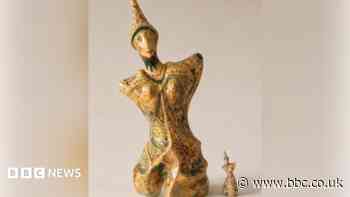 Famous ceramics piece remade for 75th anniversary