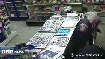 Newsagent where woman, 89, fought thief is closing