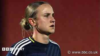 Newcastle sign Spurs forward Thomas
