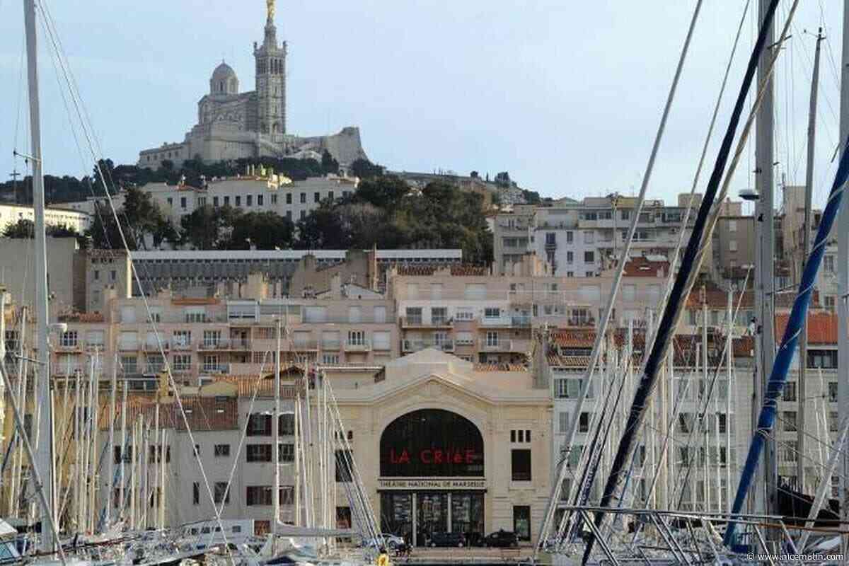 Un célèbre chef triplement étoilé se fait agresser et dérober sa montre de luxe par un homme armé d’un couteau, en pleine rue, à Marseille