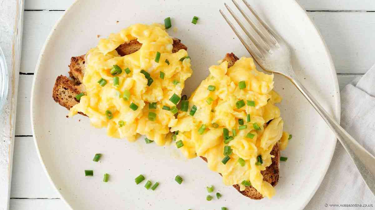 Scrambled eggs are much tastier if you add Gordon Ramsay's simple ingredient