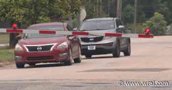 Road reopens after railroad crossing arms got stuck in Wake Forest