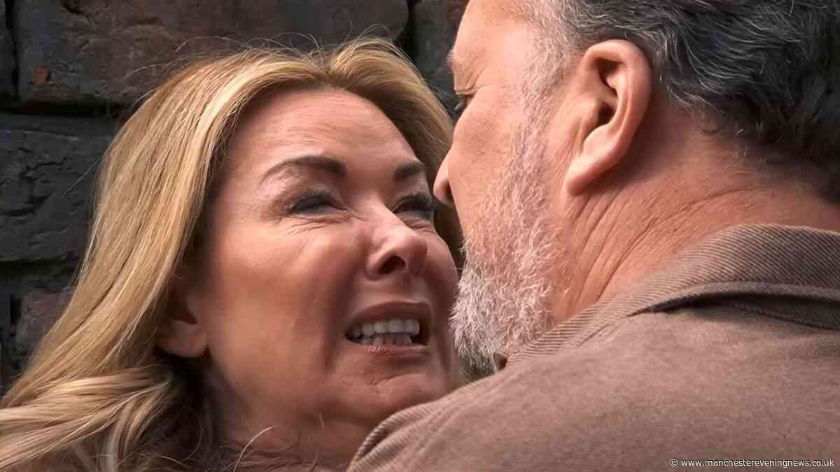 Coronation Street fans make return call as they fear Cassie Plummer will be killed in horror exit