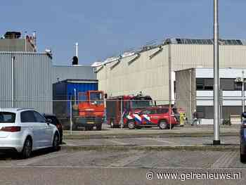 Brandweer doet nacontrole bij vrachtwagen op bedrijventerrein