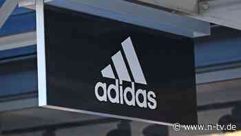"Wir sind überrascht" : Adidas hebt Wachstumsprognose an - Aktie stürzt ab