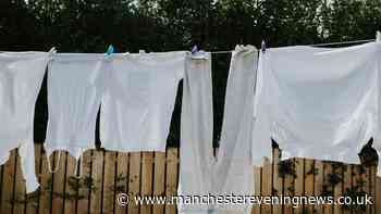 Warning to anyone drying clothes outside this weekend amid Met Office 'high' alert