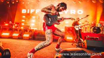 Biffy Clyro's stage times at Cardiff Castle