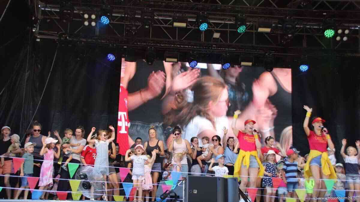 „Donikkl Crew“ sorgt für Riesenstimmung bei Festwoche in Obing