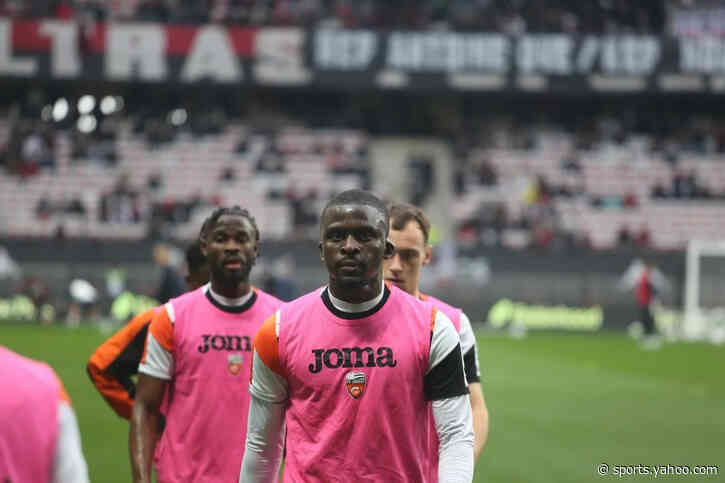 Hull City and Middlesbrough battling to sign former Lorient striker Bamba Dieng