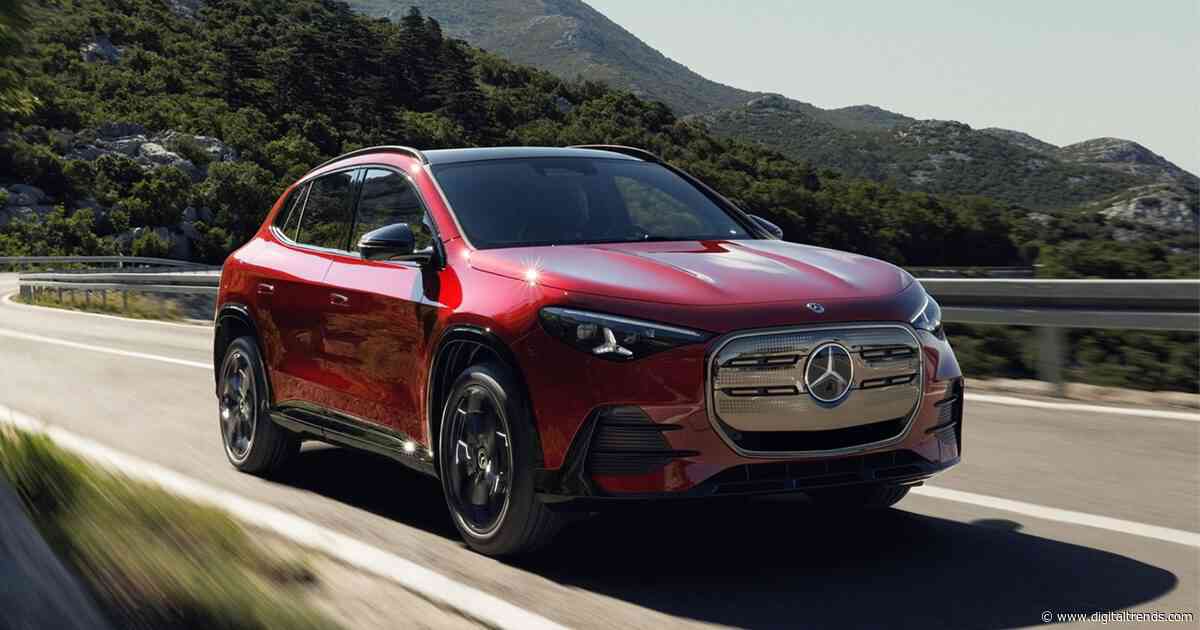 Mercedes-Benz reveals the 2028 GLA in two flavors and plenty of cool tech