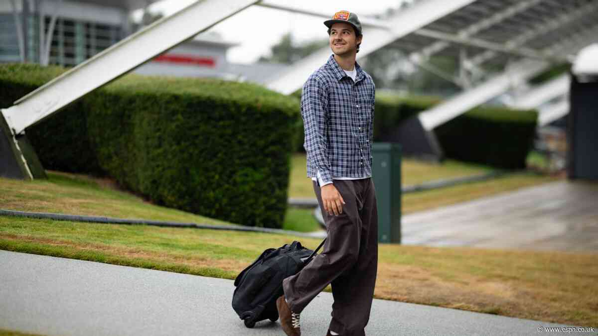 Sources: Lammens returns early to United training