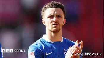 Pompey defender Williams joins Blackpool on loan