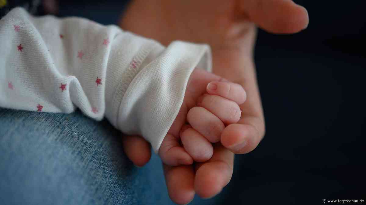 Warum Paare ihre Kinder von Leihmüttern in Mexiko austragen lassen