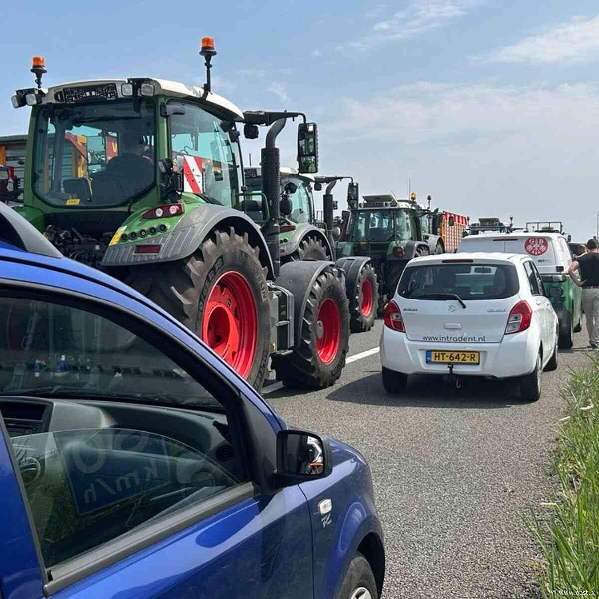 Reconstructie: hoe boeren vanmiddag ineens de snelweg blokkeerden