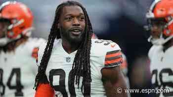 GM 'hopeful' Browns can reunite with DE Clowney