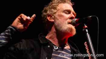 See Glen Hansard Sing Moving, Unreleased Song at Final Performance