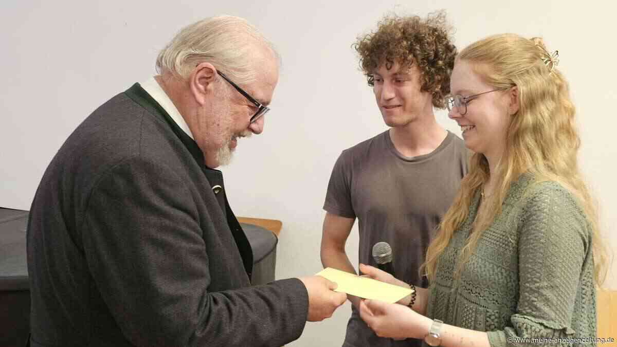 Moosburgs Stadtpfarrer Föckersperger nach elf Jahren verabschiedet