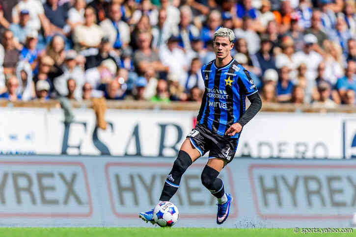 Report: Chelsea set to battle Man City in the race to sign 31-goal forward