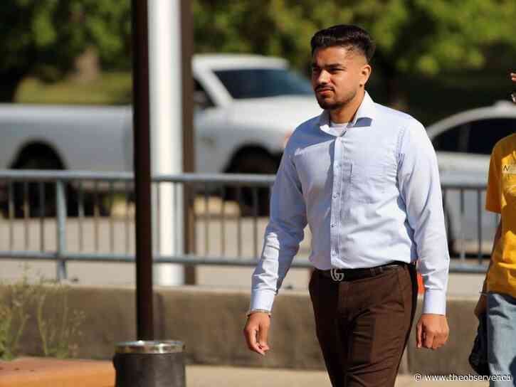 Blue Water Bridge smuggling trial: Emotional trucker acquitted of charges