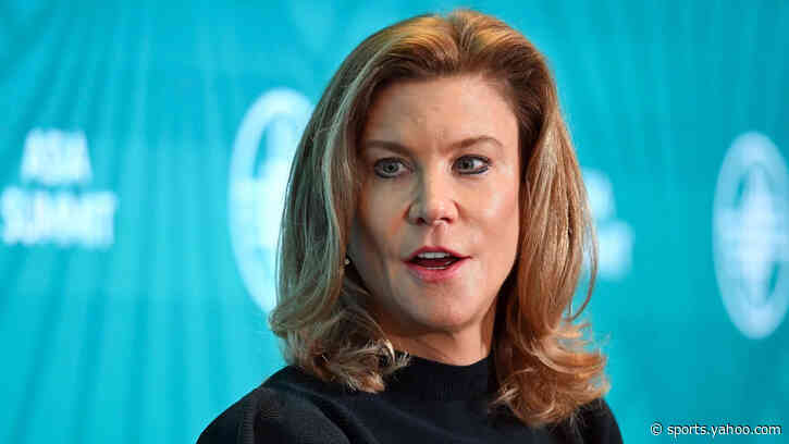 Staveley in talks to buy 25% stake in West Ham