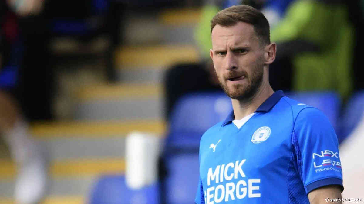 Harrogate sign experienced defender Lees