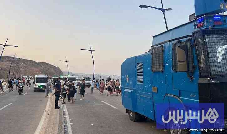 السلطات المغربية تستخدم خراطيم المياه لمنع العبور إلى سبتة المحتلة