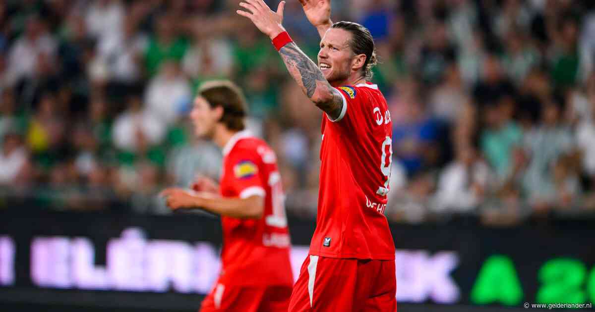 Late opleving tegen Ferencváros niet genoeg voor FC Twente, dat afdaalt naar voorronde Conference League