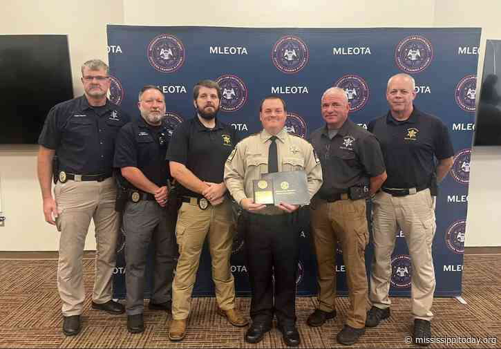 Rankin deputy who punched and broke inmate’s jaw gets a new role protecting schools 
