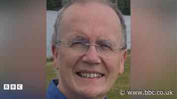 Islwyn Evans i dderbyn Medal Goffa Syr TH Parry-Williams