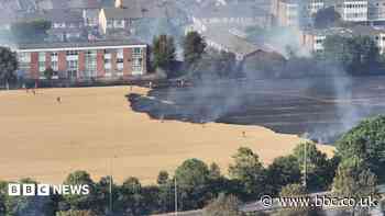 Firefighters tackle 63 London grass fires in a day