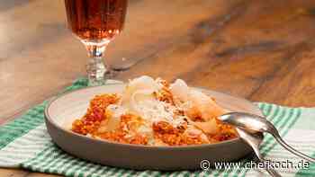 Kohlrabispaghetti mit Sojabolognese