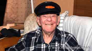 Former Hull train driver celebrates his 100th birthday