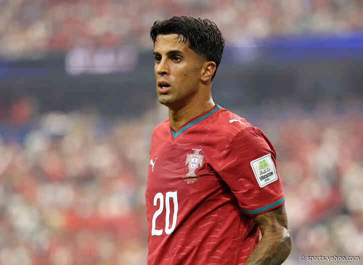 Top defensive target awaiting agreement between Barcelona and Al Hilal as he skips club training