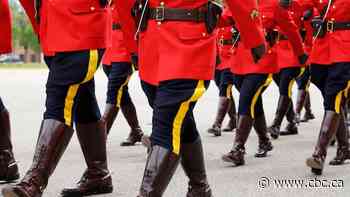 Premiers tell Ottawa they 'urgently' want negotiations to begin on future of the RCMP