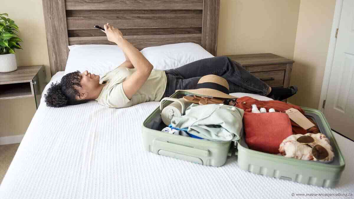 Nie mehr zerknittert ankommen: So packen Sie Ihren Koffer richtig