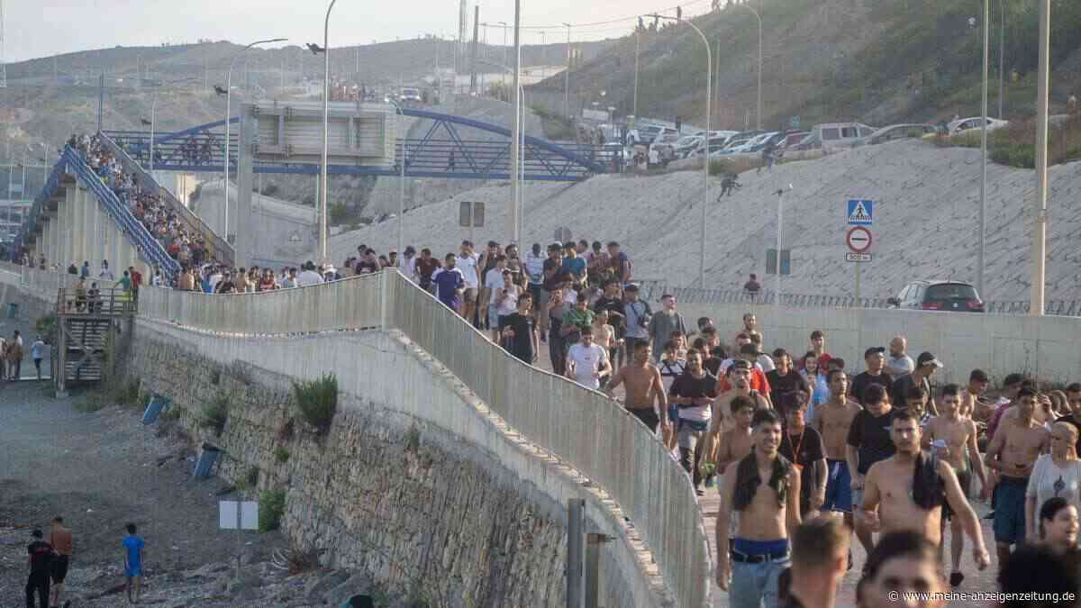 Tausende Migranten in spanischer Exklave Ceuta: Fotos zeigen die Lage vor Ort