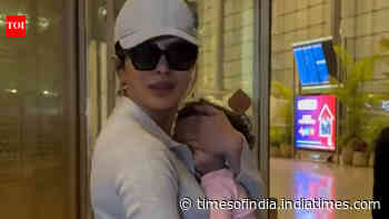 When Priyanka Chopra APOLOGISED to fan for refusing selfie