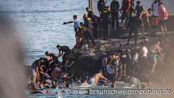 Ausnahmezustand in spanischer Exklave – Tausende Migranten überqueren Grenze