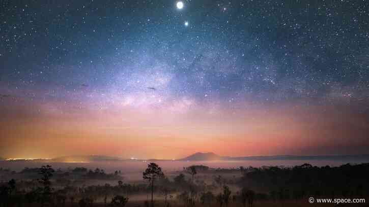 The night sky is changing this August — here's which planets to watch