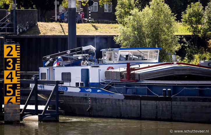 Alle schepen op tijd weg uit Deventer voor sluiting