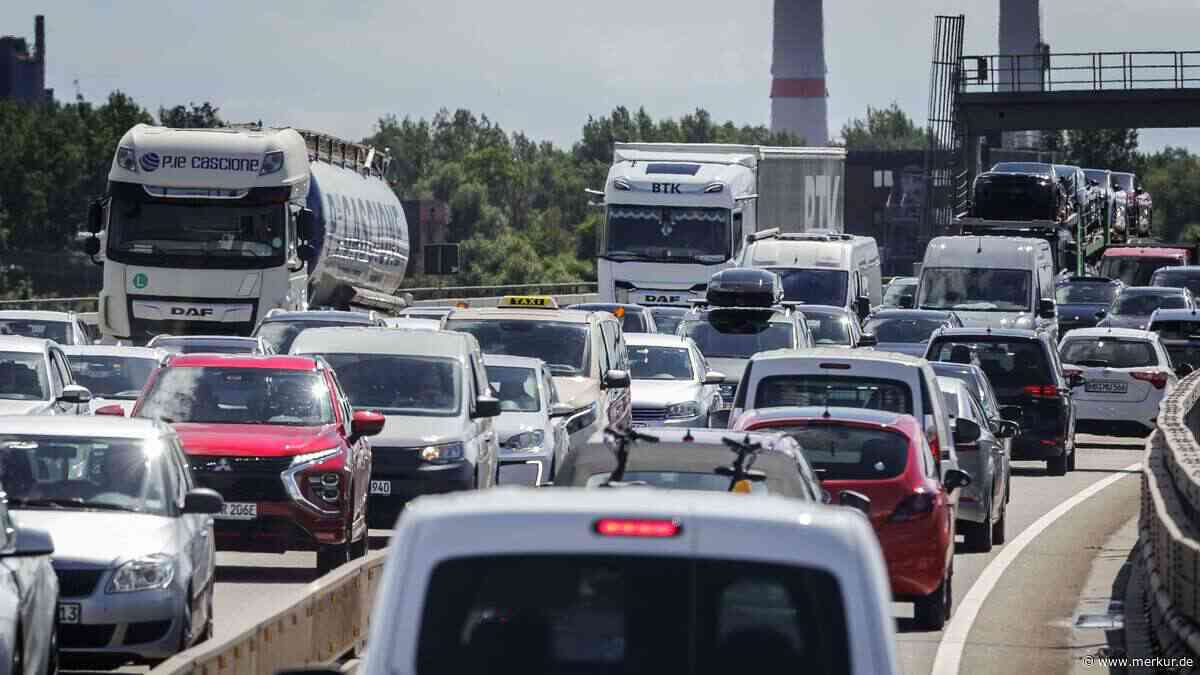 Mega-Stau zum Wochenende: Vor allem die Süd-Autobahnen werden zur Geduldsprobe
