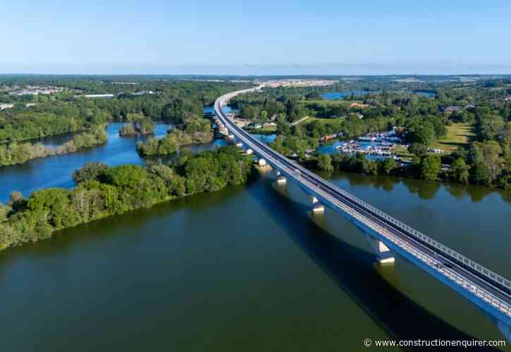 HS2 renegotiates contracts with construction giants