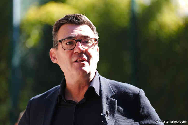 Burnham says Gianni Infantino is ‘wrong man to lead’ Fifa and calls for him to quit