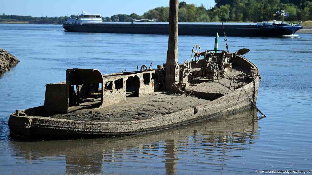 Historisches im Niedrigwasser: Flüsse geben geheimnisvolle Wracks preis