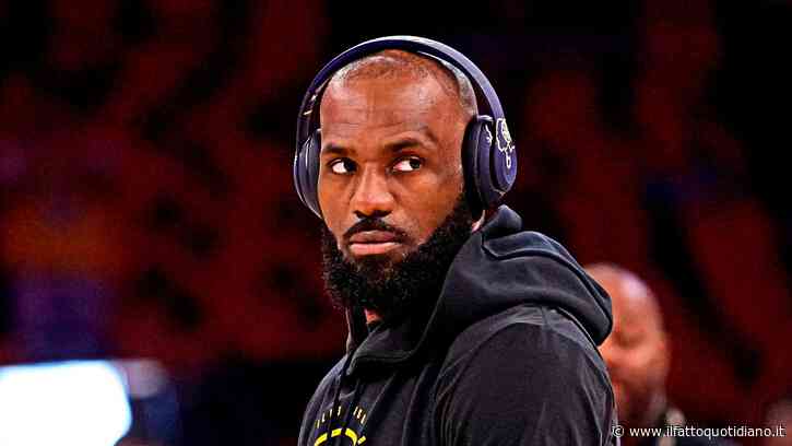 L’assurda idea di LeBron James: vivere a New York e andare agli allenamenti a Philadelphia in elicottero. C’è già chi protesta