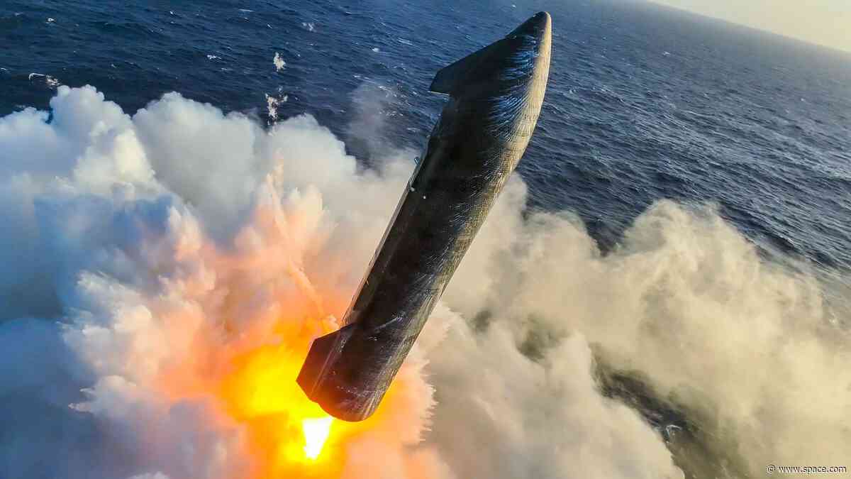 Watch SpaceX's Starship land at sea in these stunning new videos
