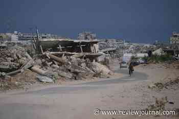 Hamas says it will disarm if Israel halts strikes and withdraws from Gaza, but obstacles remain