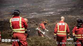 Number of crews at major moorland fire being reduced