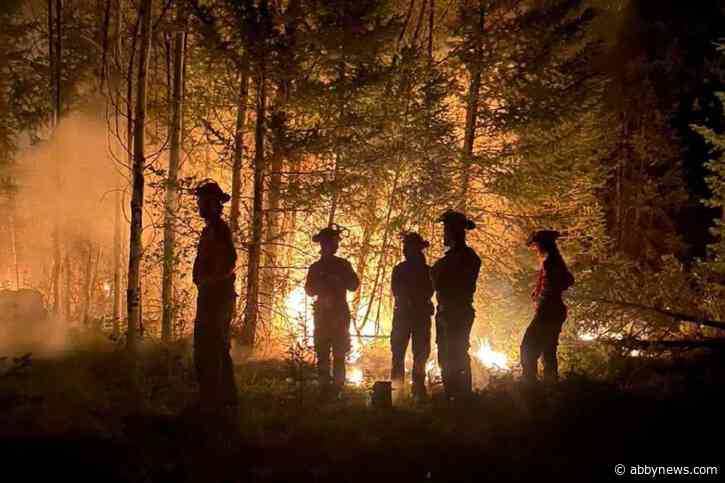 Seven out-of-control fires burn in Cariboo on Friday