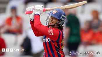 Classy Mandhana helps Super Giants beat Sunrisers